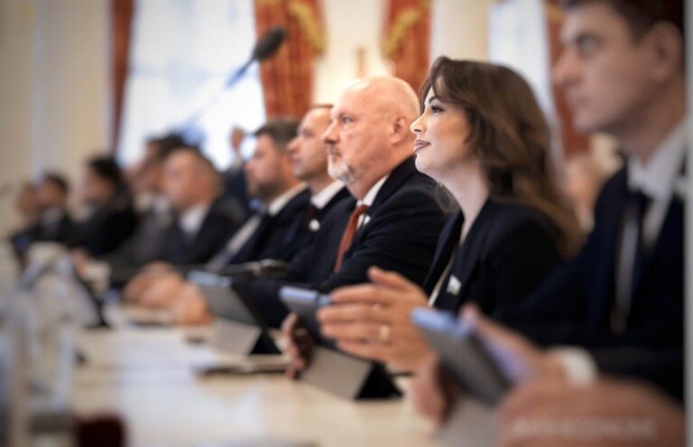 Начальник Управления АНБ по Республике Татарстан Андрей Королёв избран депутатом Казанской городской Думы.